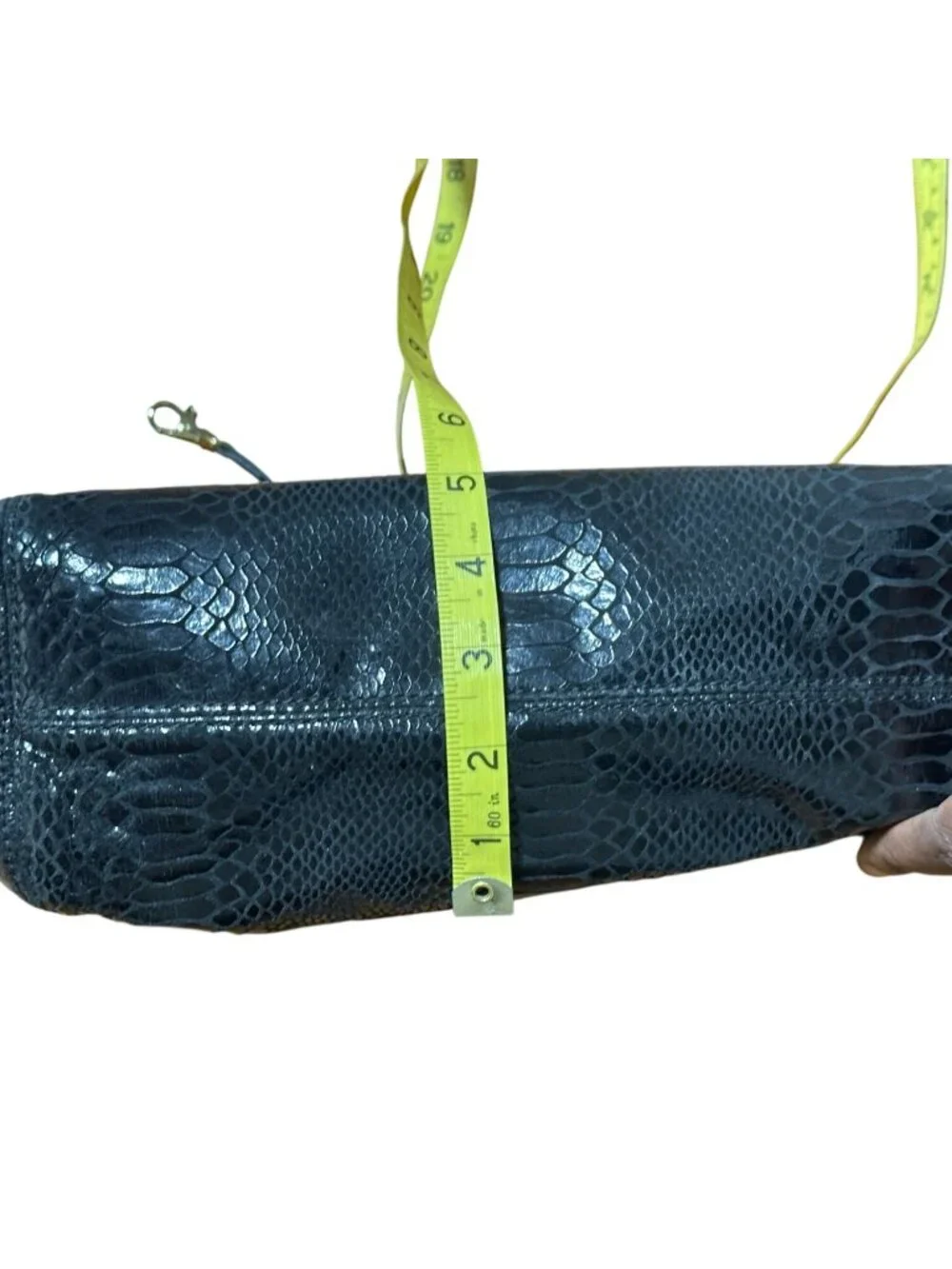 Michael Kors Black Glossy Python Embossed Leather Shoulder Bag Gold Chain Hobo P - Picture 14 of 14